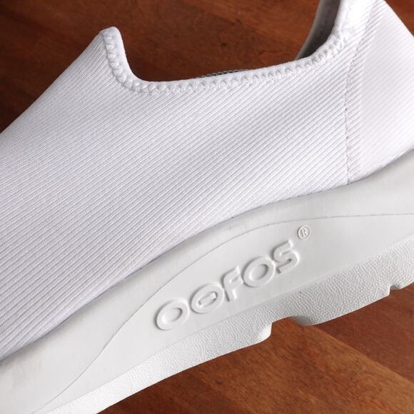 Oofos Shoes Mens Size 9.5 White Oomg Sport Low Slip On Comfort Recovery Casual main image 2
